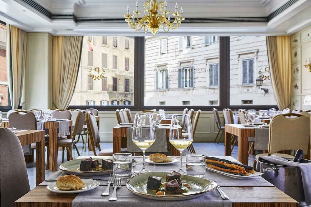 FH55 Grand Hotel Palatino — Restaurant & bars in Rome, Lazio