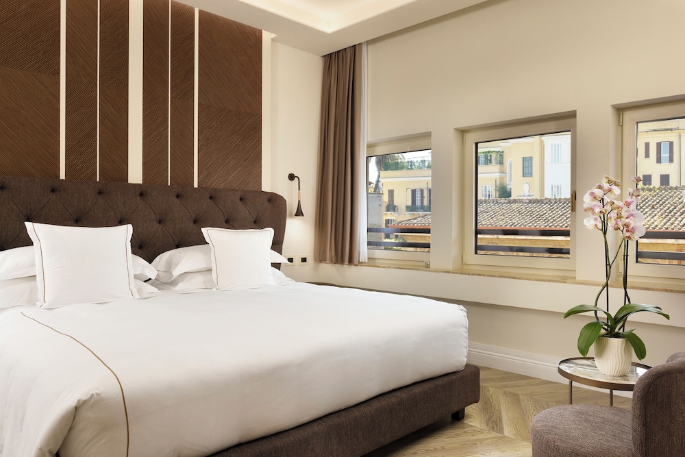 FH55 Grand Hotel Palatino — Hotel rooms in Rome, Lazio
