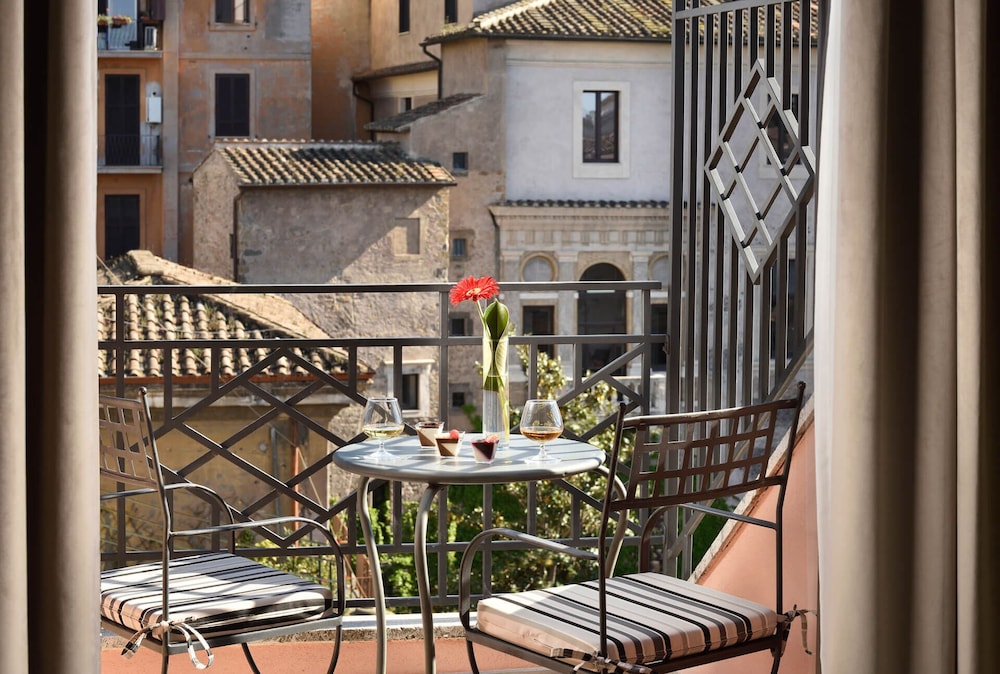 FH55 Grand Hotel Palatino — Hotel building in Rome, Lazio