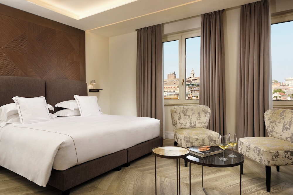 FH55 Grand Hotel Palatino — Hotel rooms in Rome, Lazio