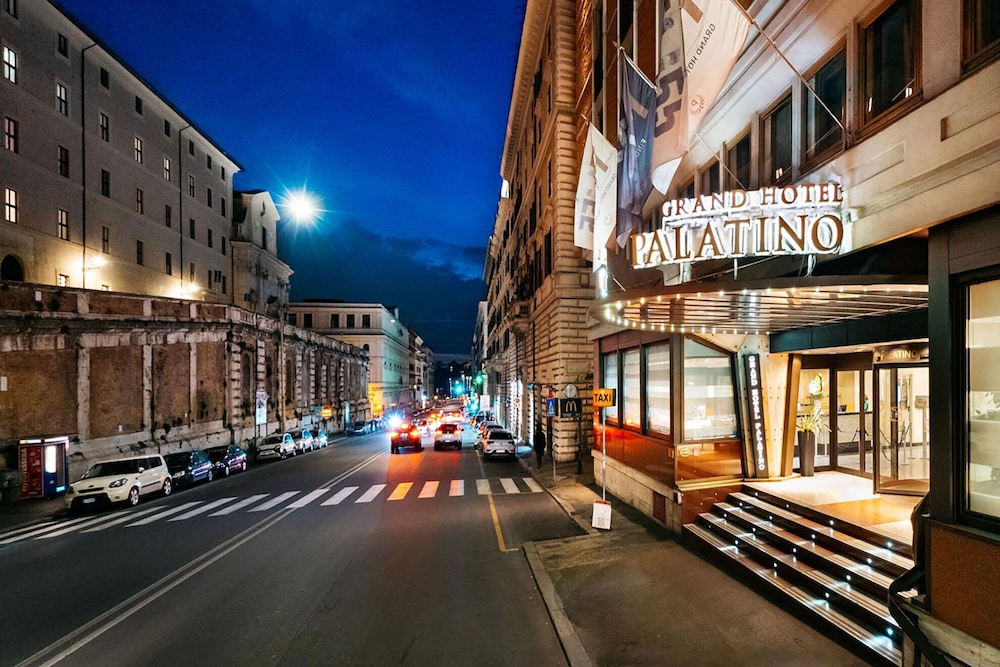 FH55 Grand Hotel Palatino — Hotel building in Rome, Lazio