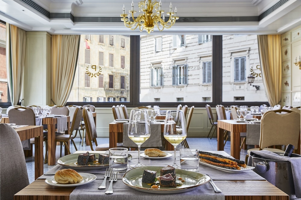 FH55 Grand Hotel Palatino — Restaurant & bars in Rome, Lazio