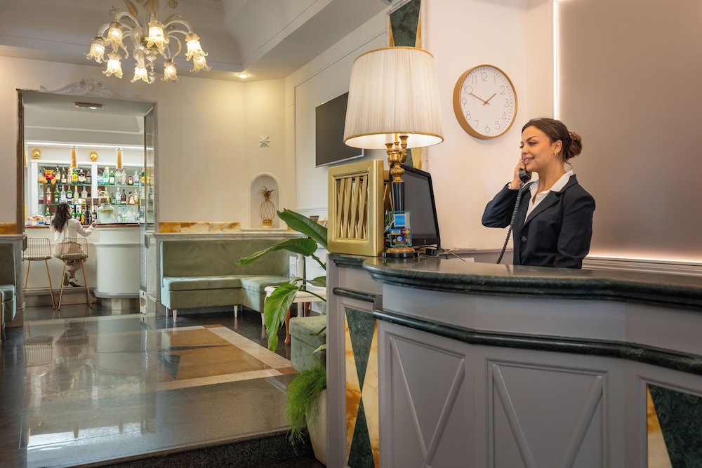 Hotel Palladium Palace — Restaurant & bars in Rome, Lazio