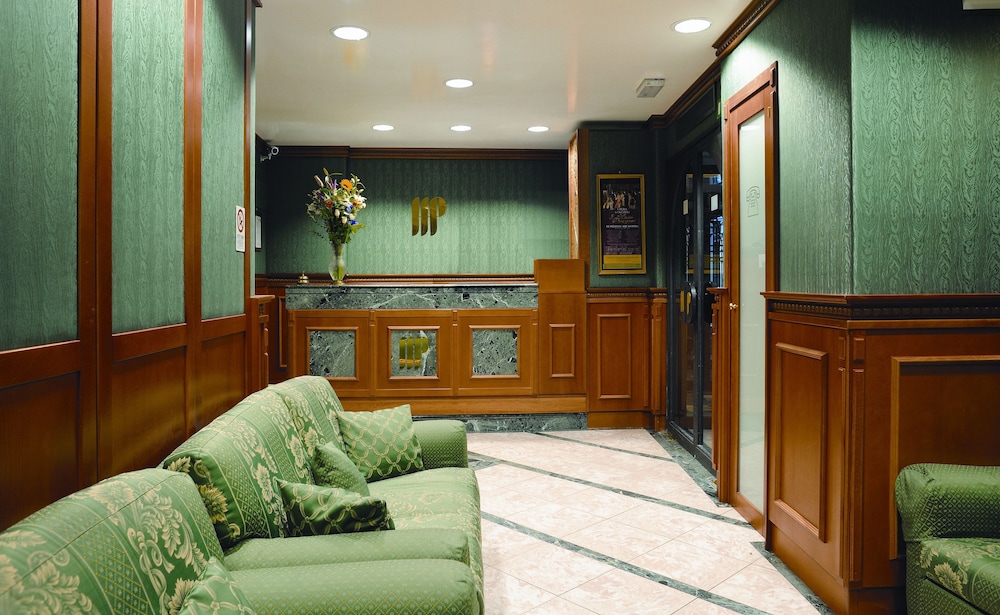 Hotel Patria — Hotel building in Rome, Lazio
