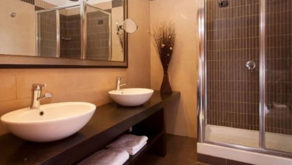 Hotel Piemonte — Hotel rooms in Rome, Lazio