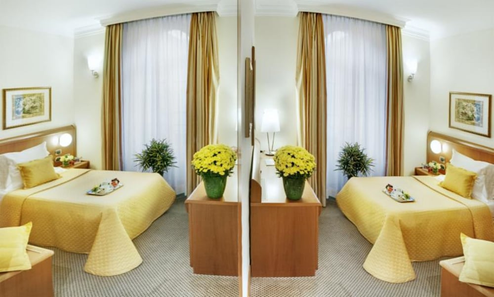 Hotel Ponte Sisto — Hotel rooms in Rome, Lazio