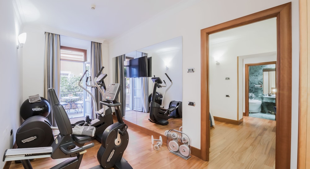 Hotel Ponte Sisto — Sports & recreation in Rome, Lazio