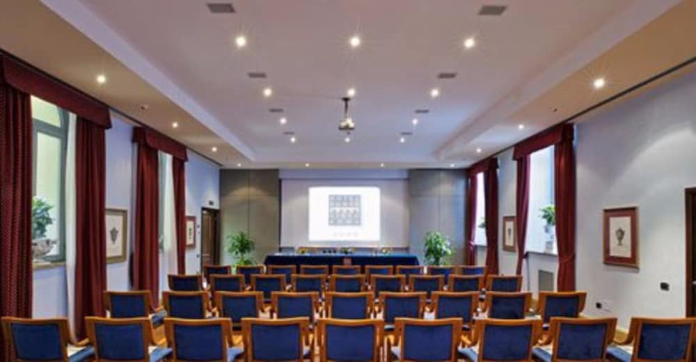 Hotel Ponte Sisto — Hotel building in Rome, Lazio