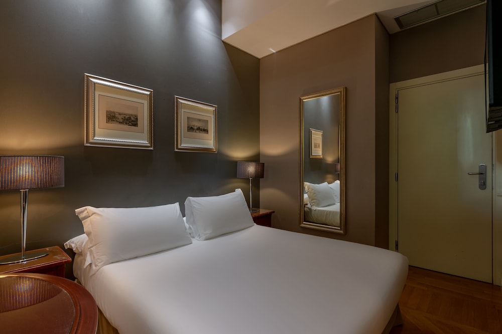 Hotel Principe Torlonia — Hotel rooms in Rome, Lazio