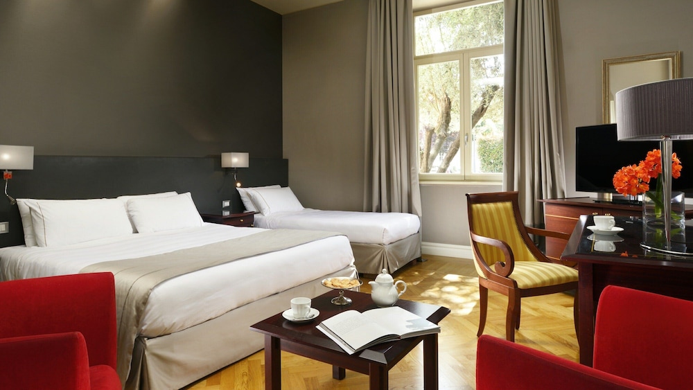 Hotel Principe Torlonia — Hotel rooms in Rome, Lazio