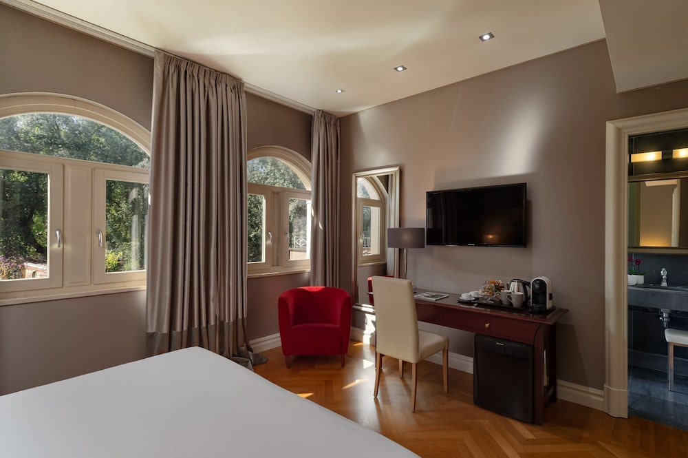Hotel Principe Torlonia — Hotel rooms in Rome, Lazio