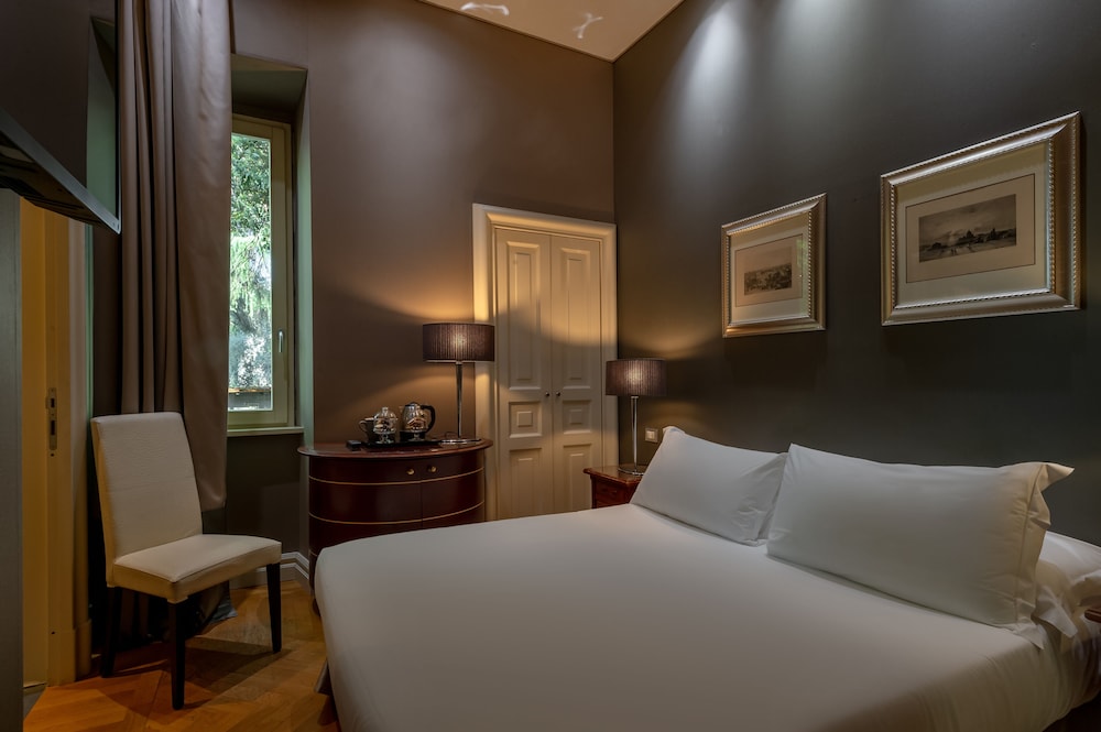 Hotel Principe Torlonia — Hotel rooms in Rome, Lazio