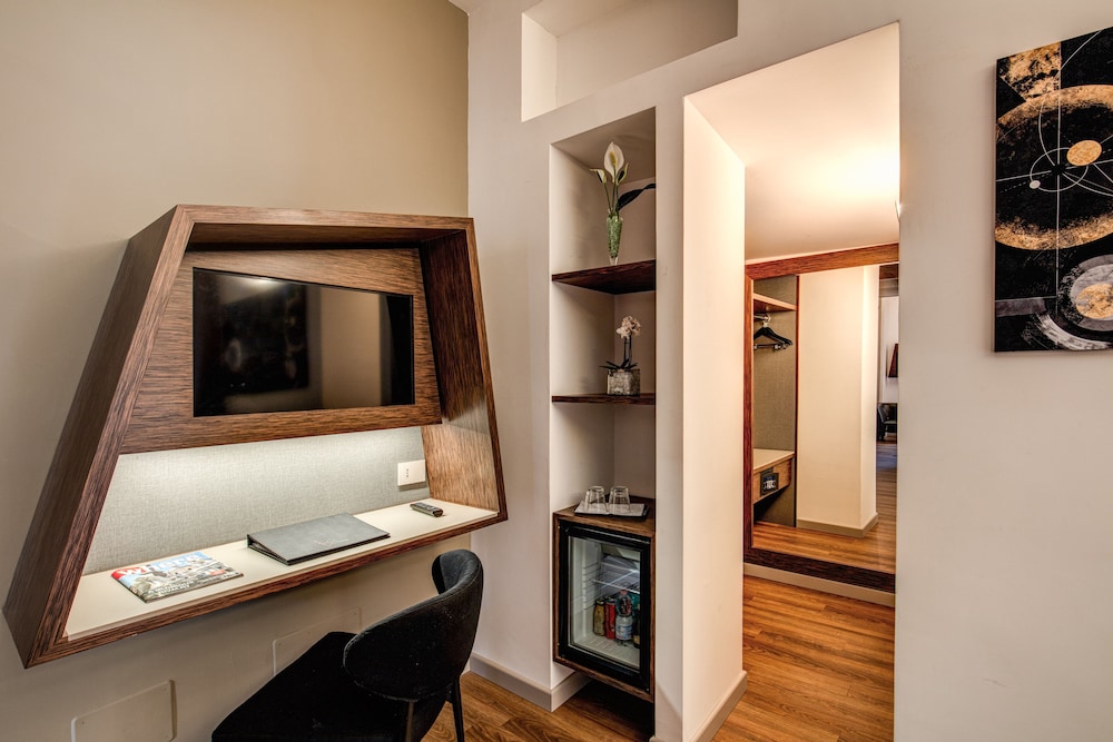 Al Manthia Hotel - Trevi Hotels Group — Hotel rooms in Rome, Lazio