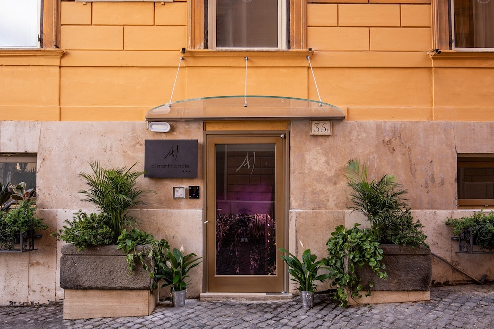 Al Manthia Hotel - Trevi Hotels Group — Hotel building in Rome, Lazio