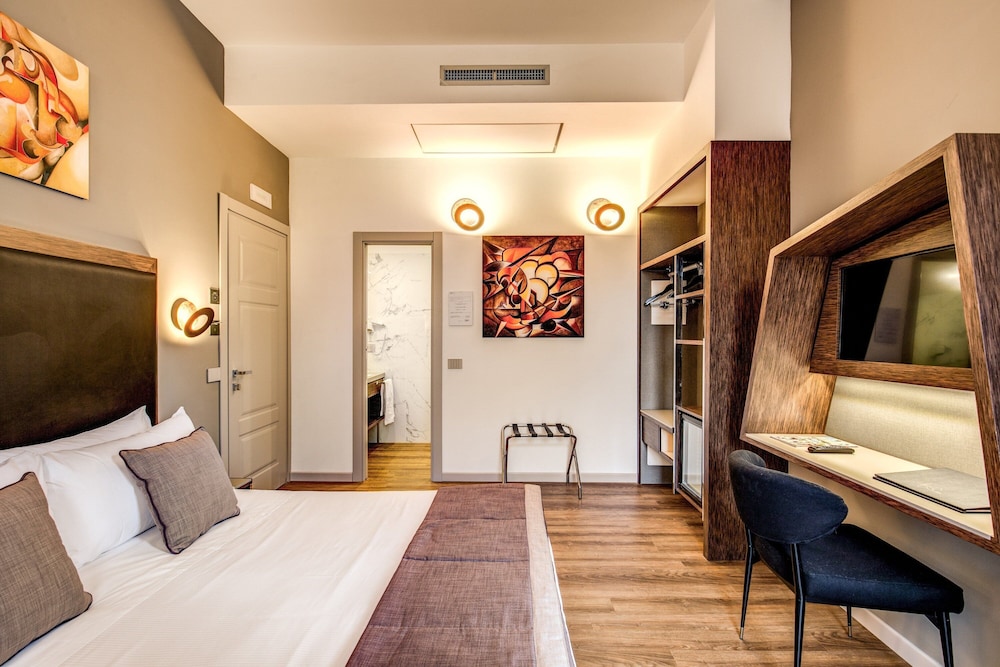 Al Manthia Hotel - Trevi Hotels Group — Hotel rooms in Rome, Lazio