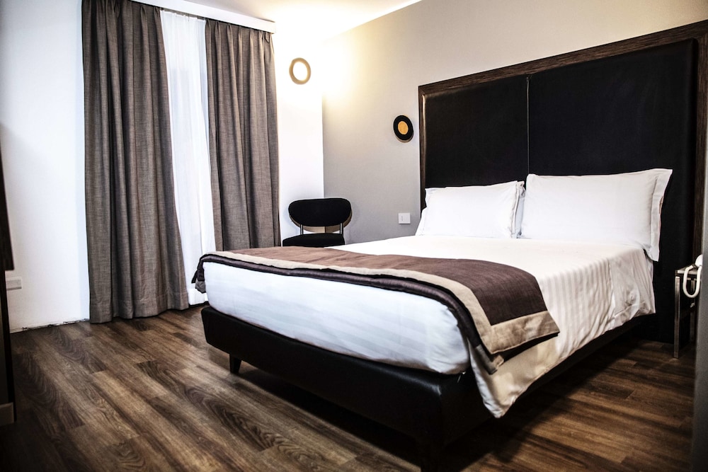Al Manthia Hotel - Trevi Hotels Group — Hotel rooms in Rome, Lazio