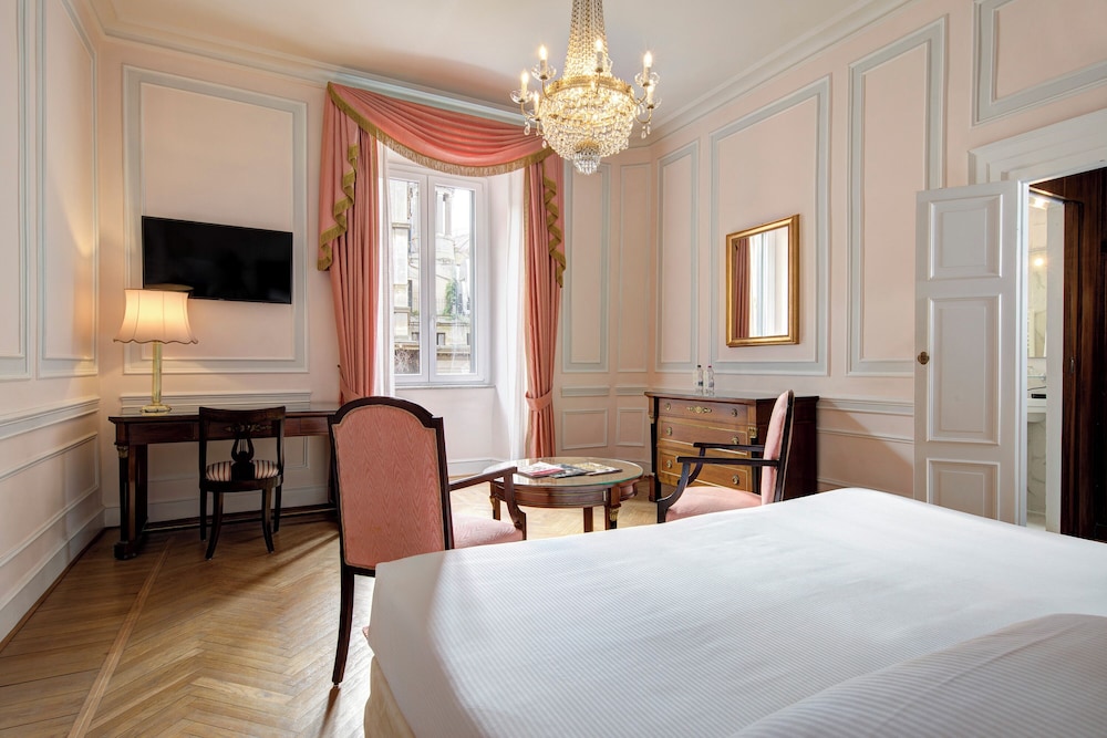 Hotel Quirinale — Hotel rooms in Rome, Lazio