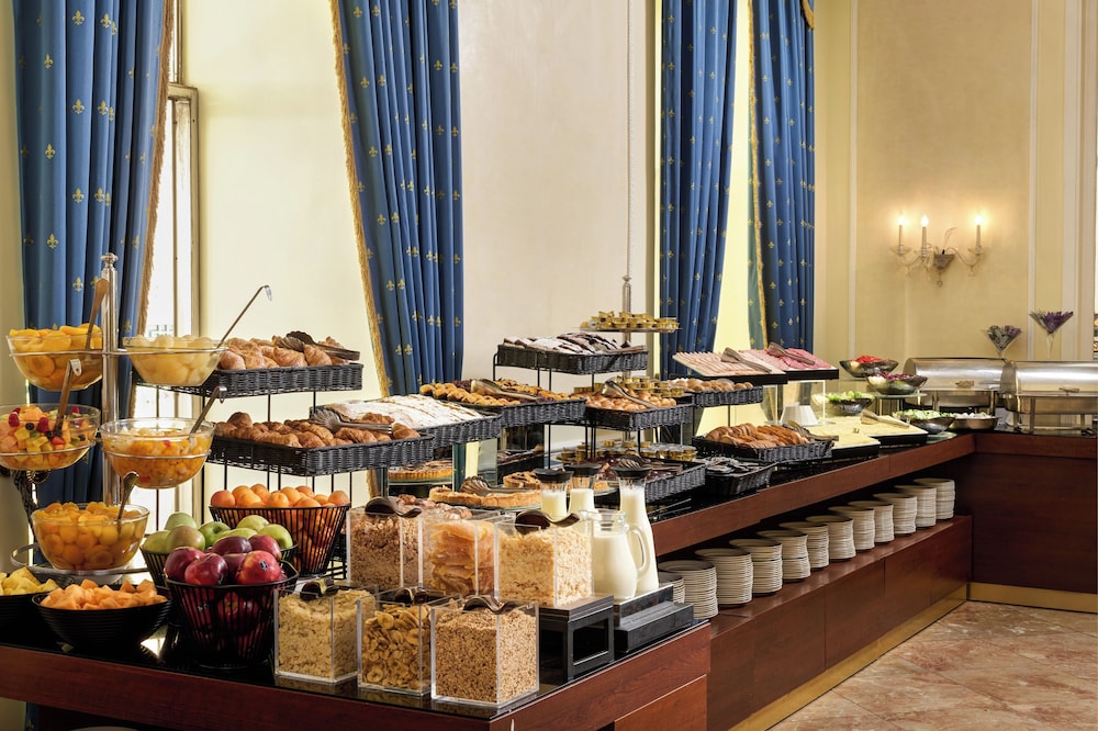 Hotel Quirinale — Restaurant & bars in Rome, Lazio