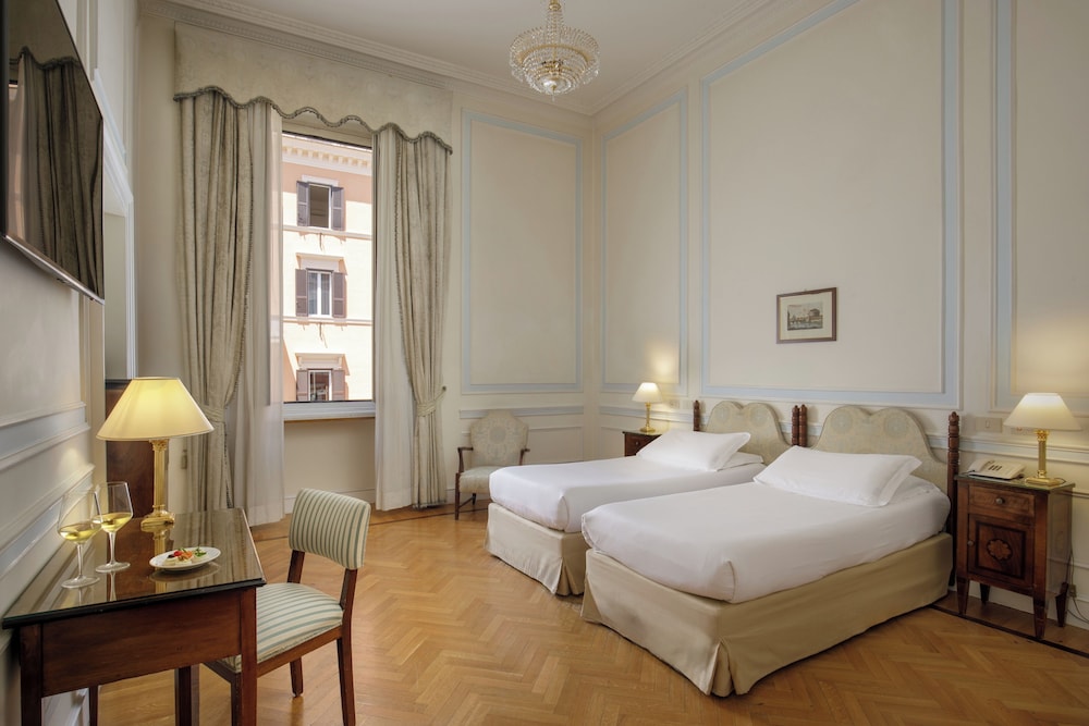 Hotel Quirinale — Hotel rooms in Rome, Lazio