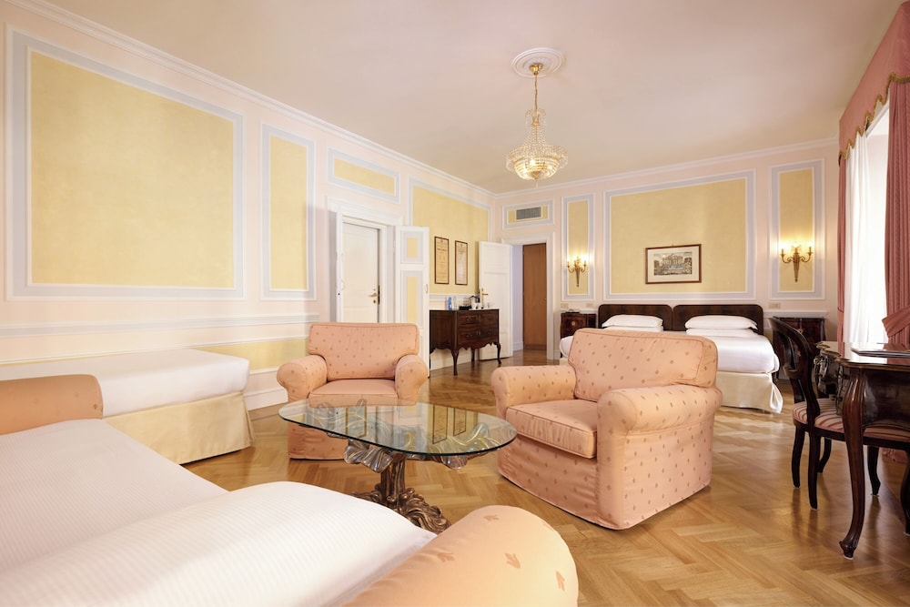 Hotel Quirinale — Hotel rooms in Rome, Lazio