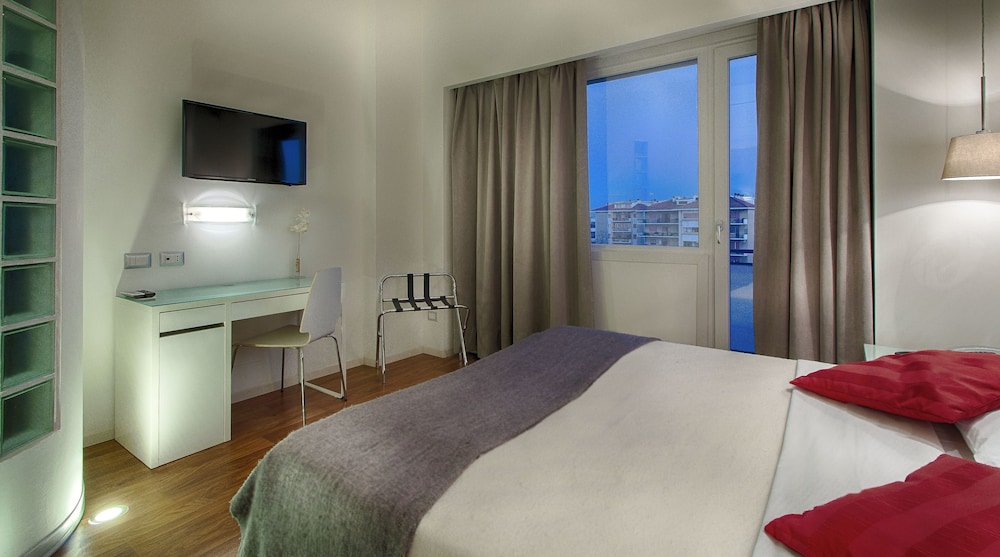 Raganelli Hotel — Hotel rooms in Rome, Lazio