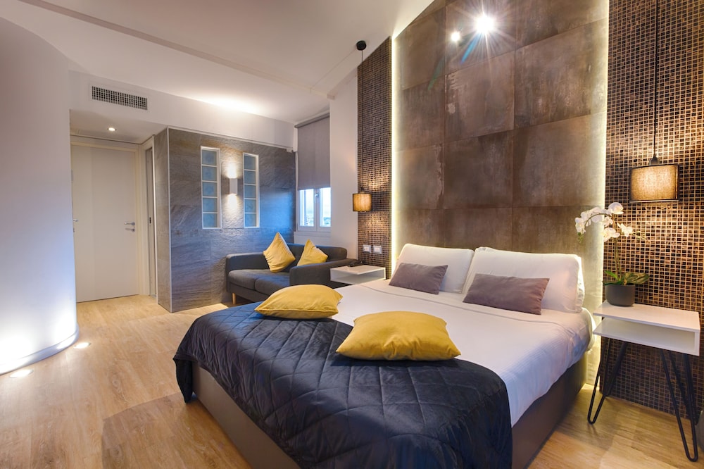 Raganelli Hotel — Hotel rooms in Rome, Lazio