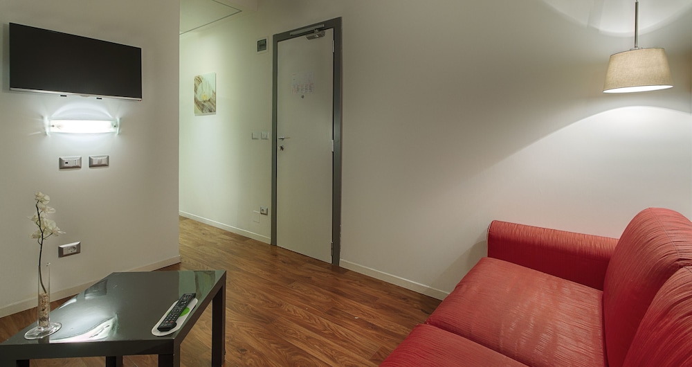 Raganelli Hotel — Hotel rooms in Rome, Lazio