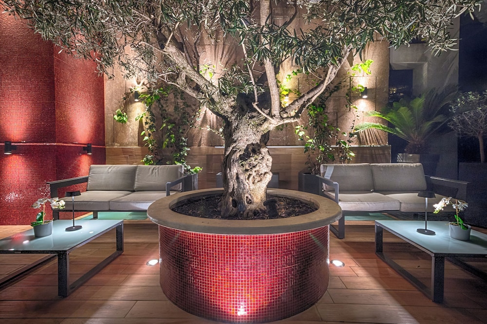 Raganelli Hotel — Restaurant & bars in Rome, Lazio