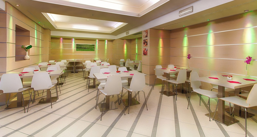 Raganelli Hotel — Restaurant & bars in Rome, Lazio