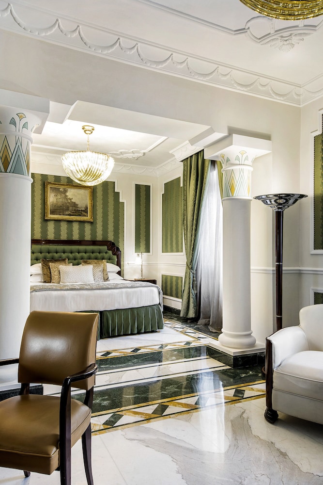 Baglioni Hotel Regina - The Leading Hotels of the World — Hotel rooms in Rome, Lazio
