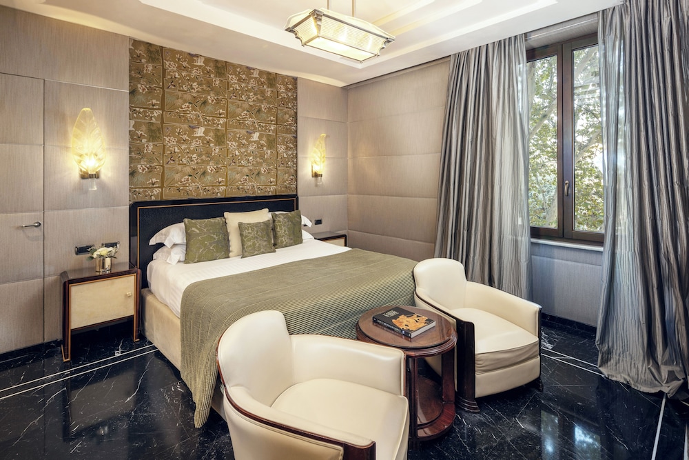 Baglioni Hotel Regina - The Leading Hotels of the World — Hotel rooms in Rome, Lazio