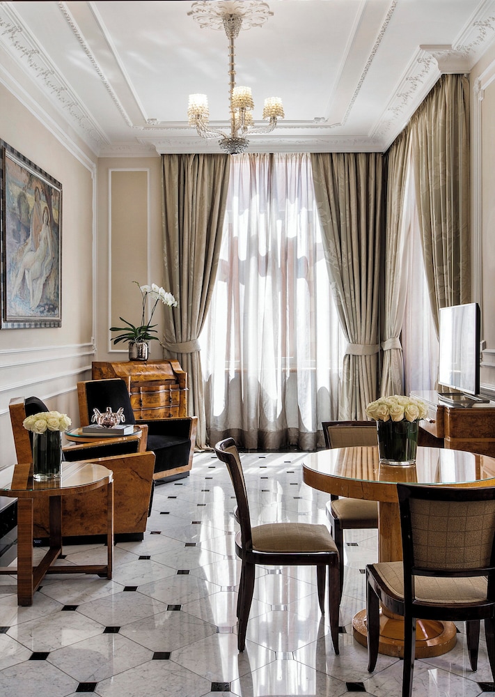 Baglioni Hotel Regina - The Leading Hotels of the World — Hotel rooms in Rome, Lazio