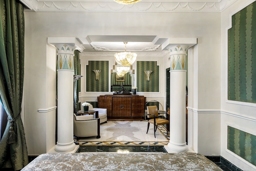 Baglioni Hotel Regina - The Leading Hotels of the World — Hotel rooms in Rome, Lazio