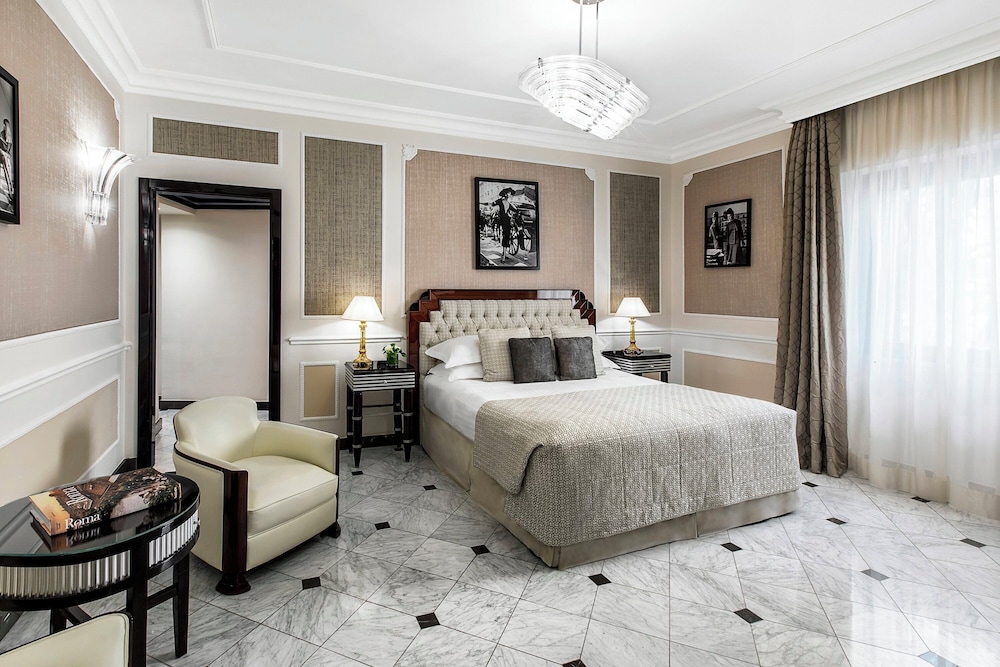 Baglioni Hotel Regina - The Leading Hotels of the World — Hotel rooms in Rome, Lazio