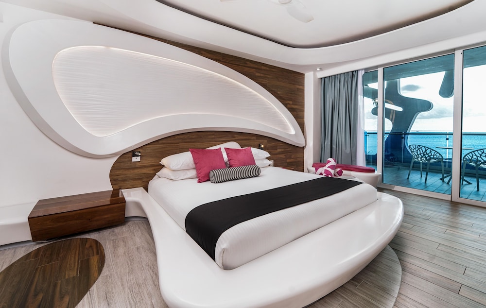 The Carmen Hotel - Ocean Front — Hotel rooms in Playa del Carmen, Quintana Roo
