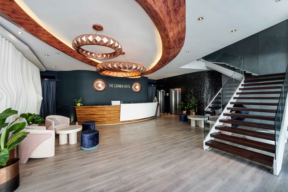 The Carmen Hotel - Ocean Front — Hotel building in Playa del Carmen, Quintana Roo