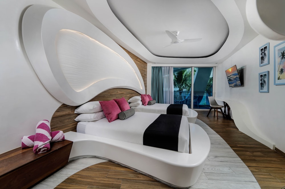 The Carmen Hotel - Ocean Front — Hotel rooms in Playa del Carmen, Quintana Roo