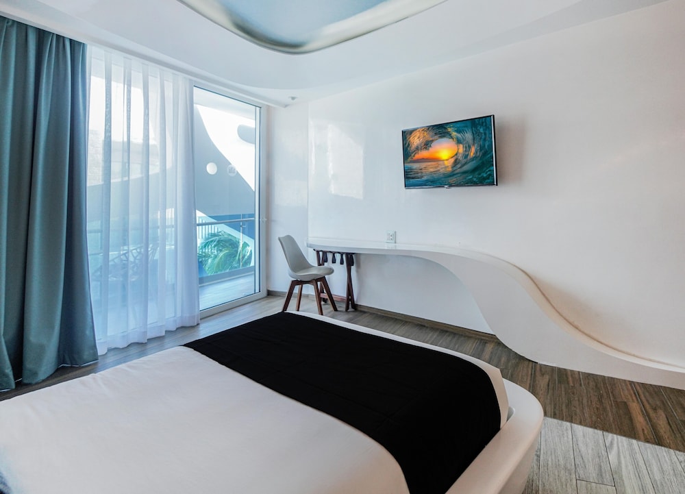 The Carmen Hotel - Ocean Front — Hotel rooms in Playa del Carmen, Quintana Roo