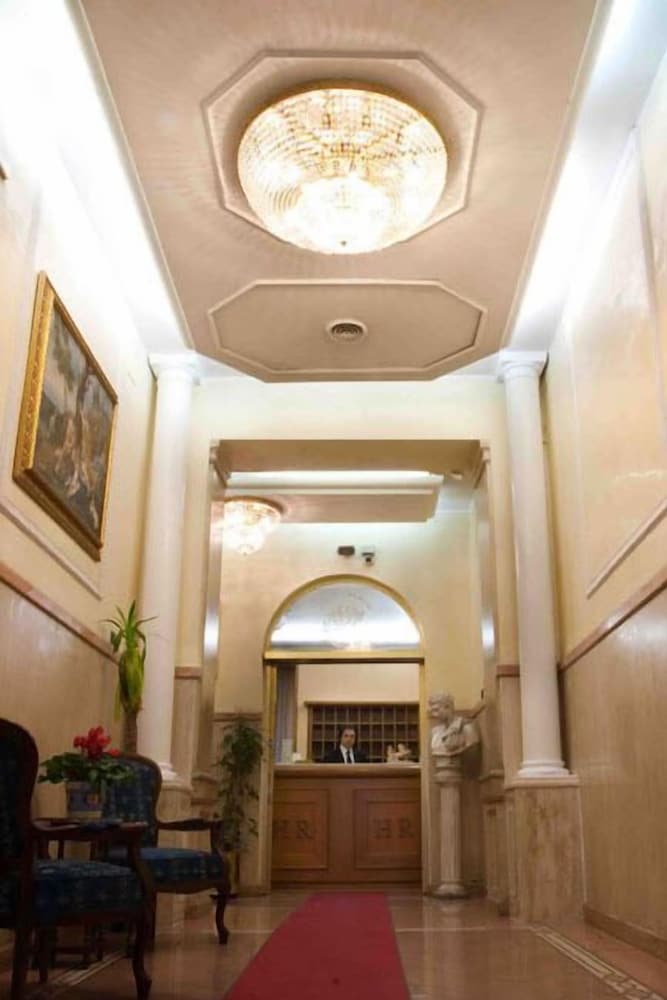 Hotel Rimini — Hotel building in Rome, Lazio