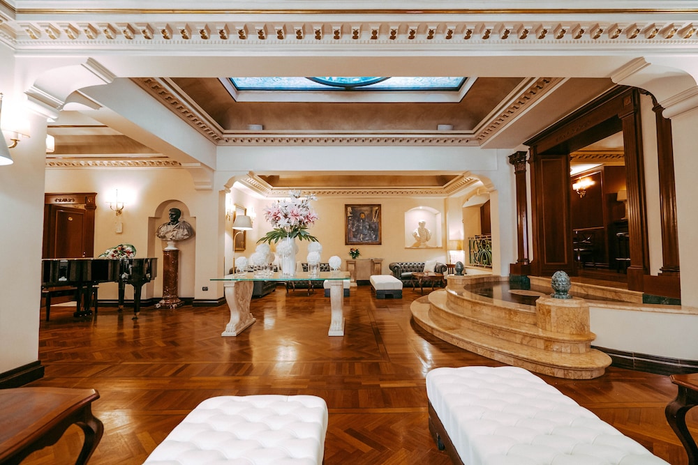 River Palace Hotel — Hotel building in Rome, Lazio