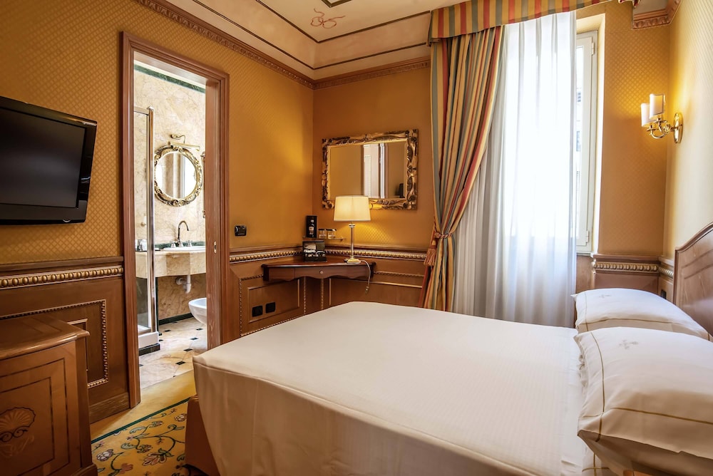 River Palace Hotel — Hotel rooms in Rome, Lazio
