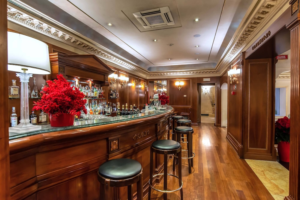 River Palace Hotel — Restaurant & bars in Rome, Lazio