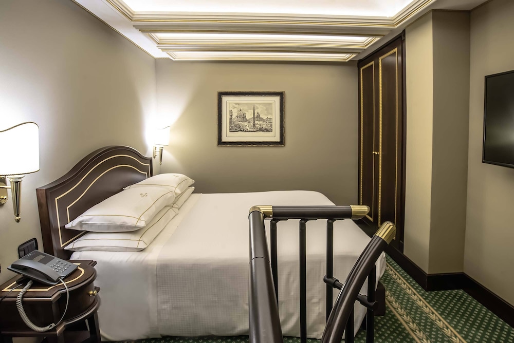 River Palace Hotel — Hotel rooms in Rome, Lazio