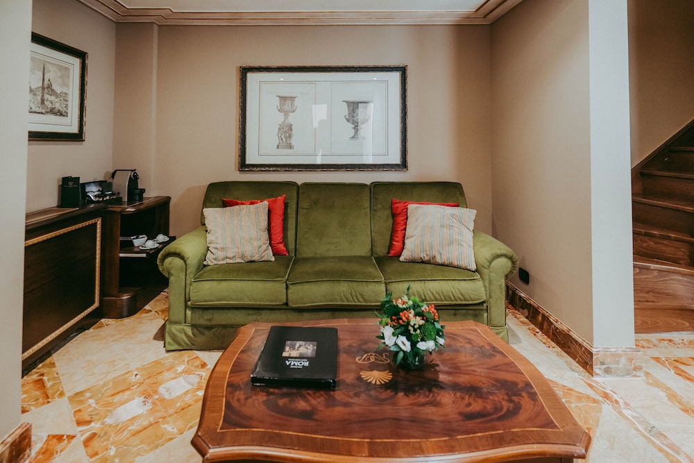 River Palace Hotel — Hotel rooms in Rome, Lazio