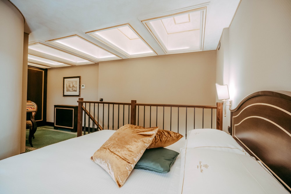 River Palace Hotel — Hotel rooms in Rome, Lazio