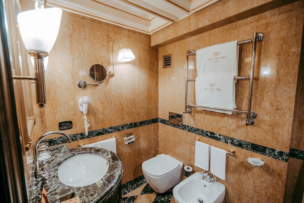 River Palace Hotel — Hotel rooms in Rome, Lazio