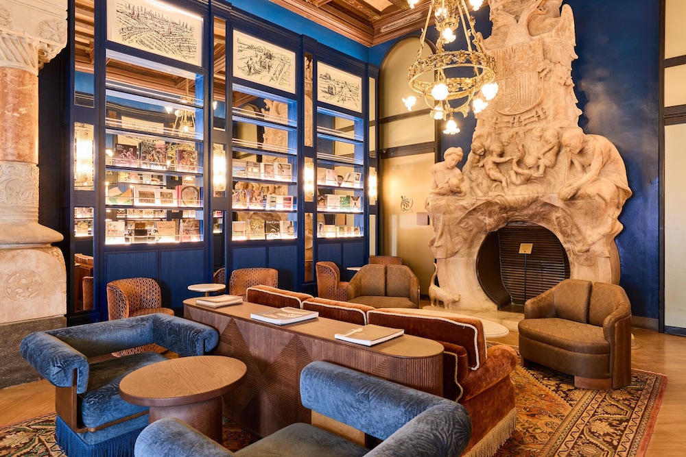 Hotel España Ocean Drive — Restaurant & bars in Barcelona, Catalonia