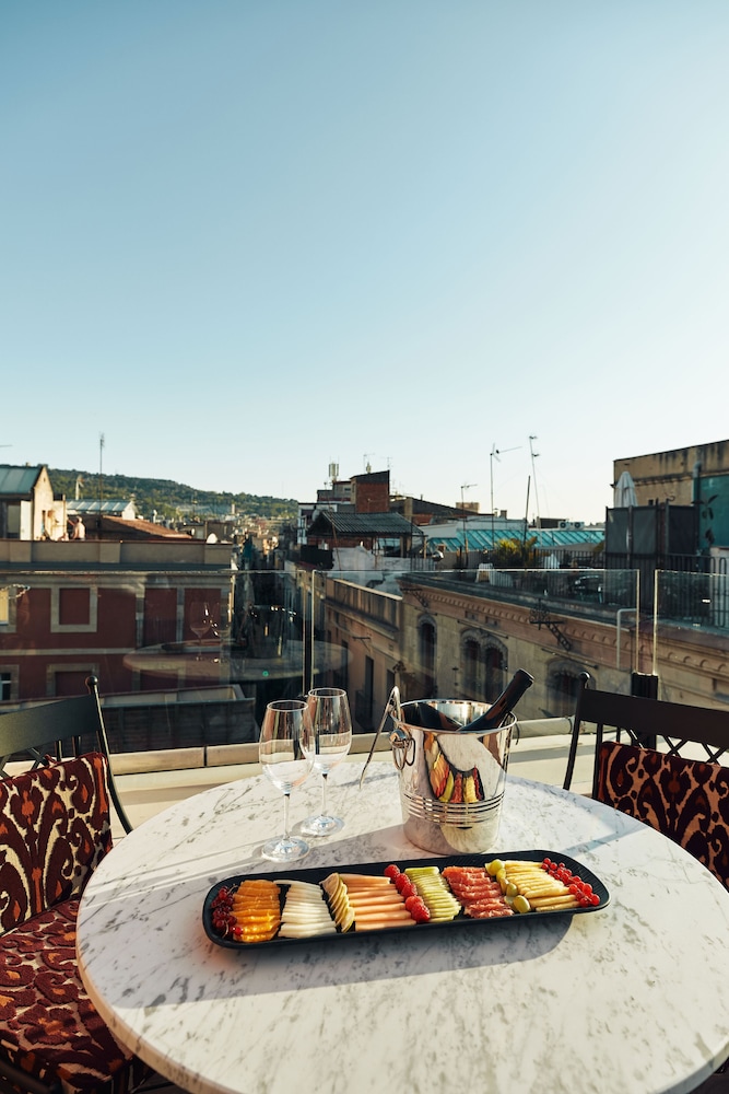 Hotel España Ocean Drive — Restaurant & bars in Barcelona, Catalonia