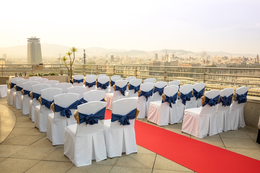 Eurostars Grand Marina — Hotel building in Barcelona, Catalonia