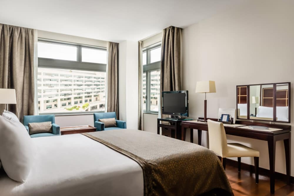 Eurostars Grand Marina — Hotel rooms in Barcelona, Catalonia